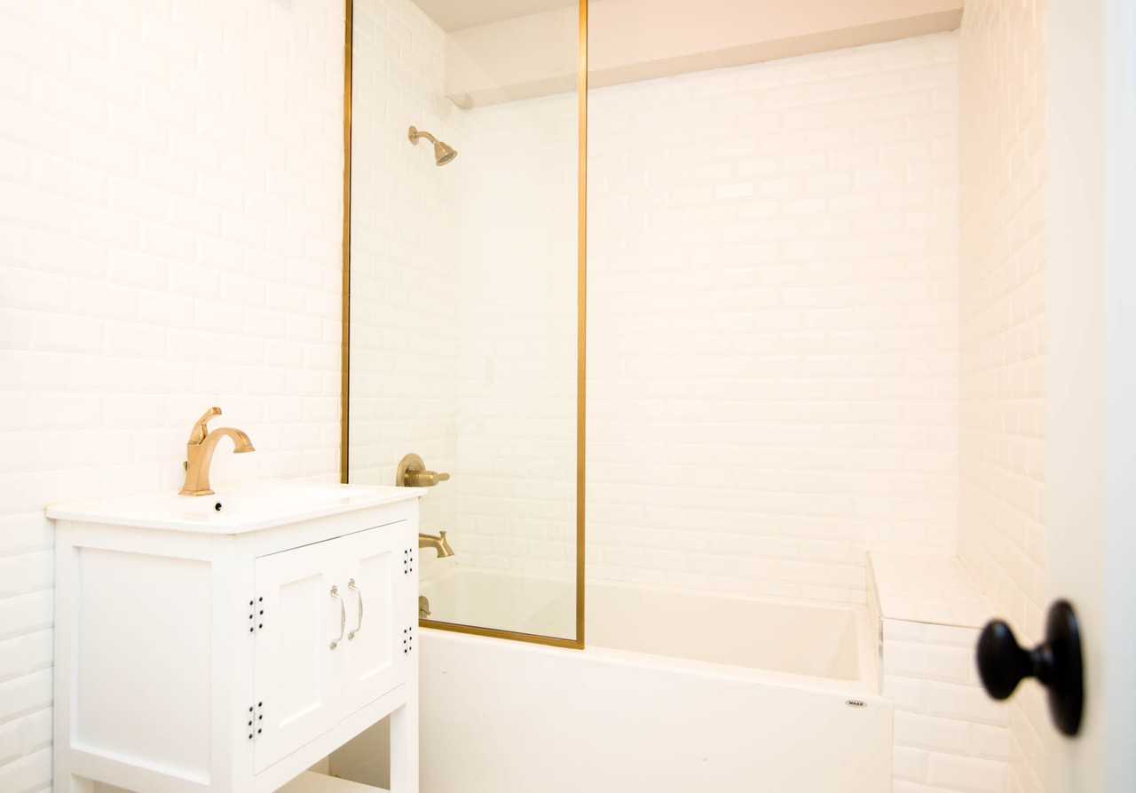 31 Brooklyn Avenue #3E