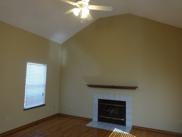 112 Clayburn Dr - Photo 2 of 8