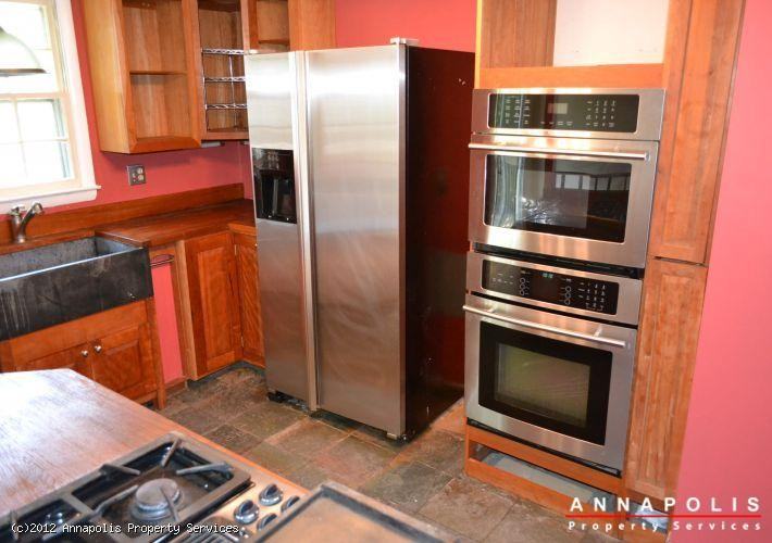 130 Groh Ln - Photo 3 of 33