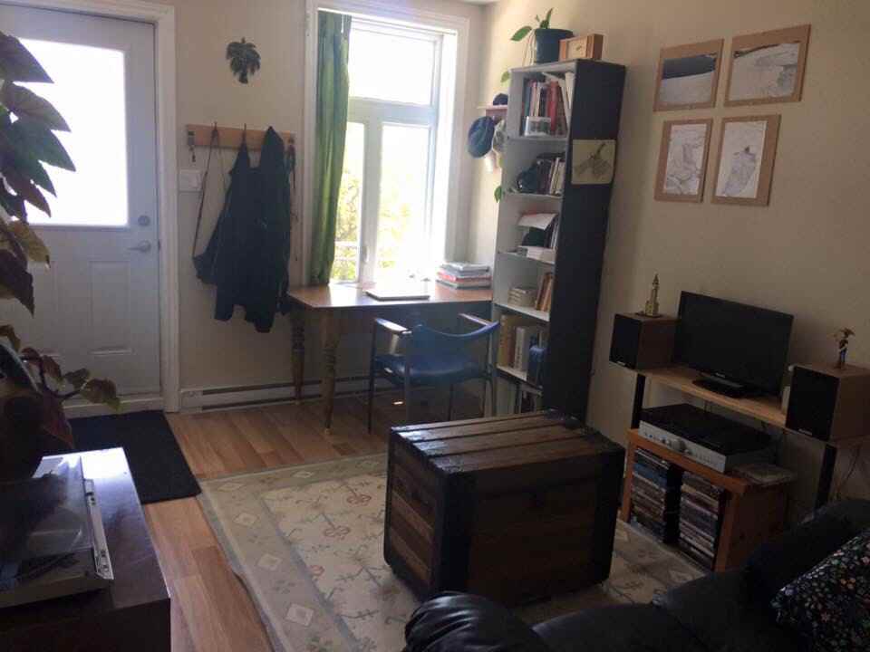 287 5e Rue - Photo 2 of 9