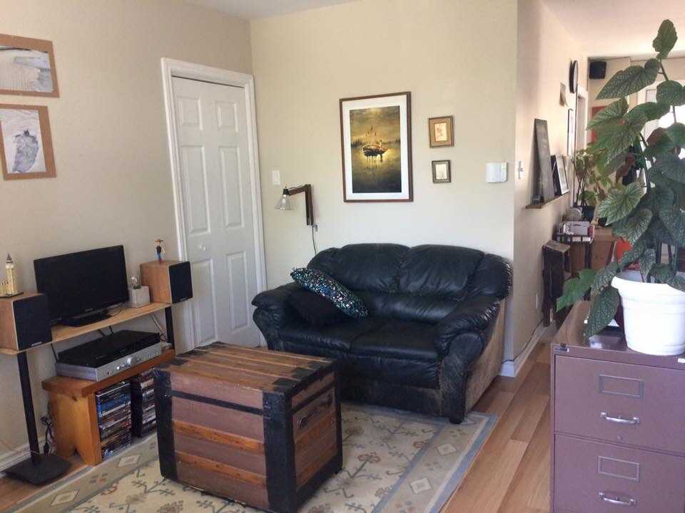 287 5e Rue - Photo 3 of 9