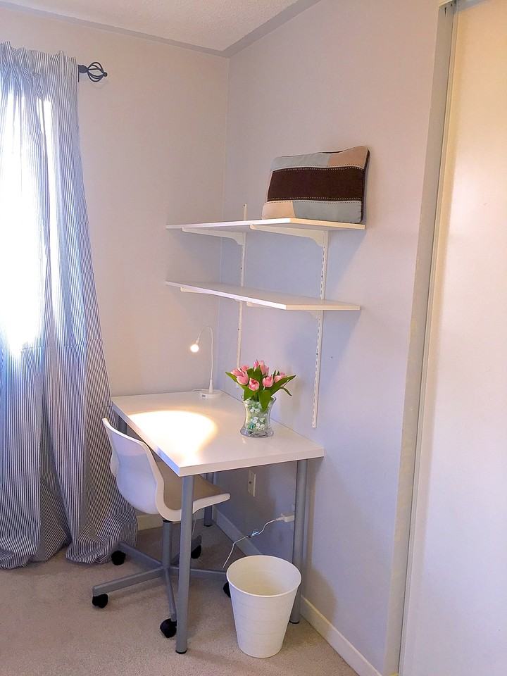 325 Howell Road - Photo 3 of 13