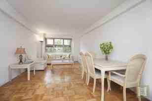 315 E 69th St Unit 3F  