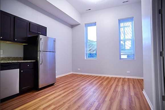 1812 S Throop - Photo 3 of 8