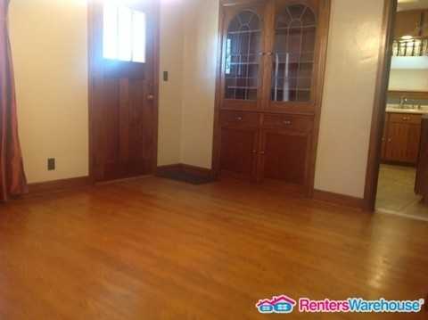 125 Wisconsin Ave - Photo 3 of 13