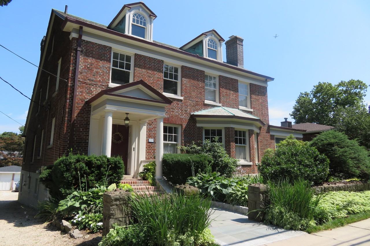 330 Third Ave #2 - Photo 2 of 18