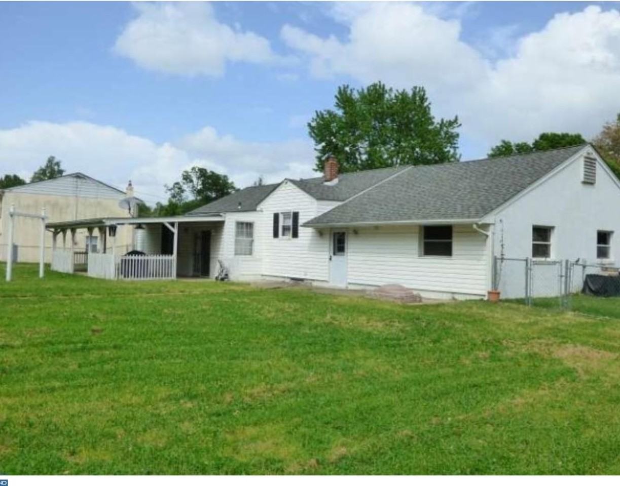 14 Wilson Ave - Photo 3 of 16