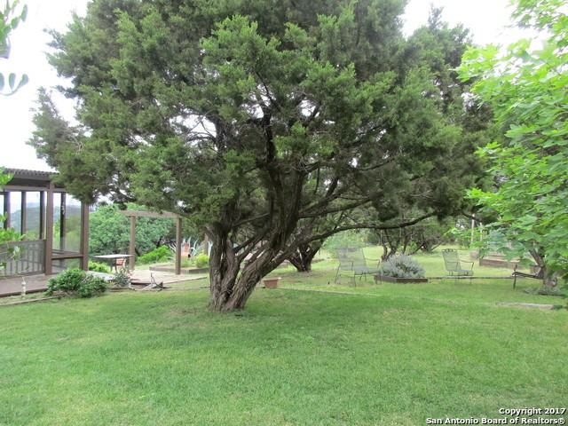 2818 Timbercreek Rd - Photo 3 of 17