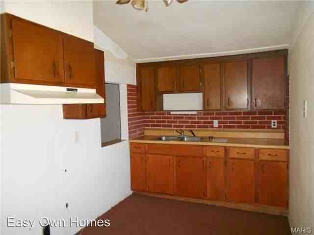 13549 E Sunrise Lake Dr - Photo 2 of 8