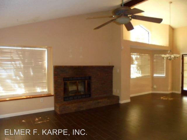 6916 Copper Creek Way - Photo 3 of 5