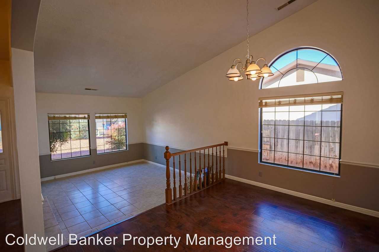 1873 3 Marys Pl - Photo 3 of 16