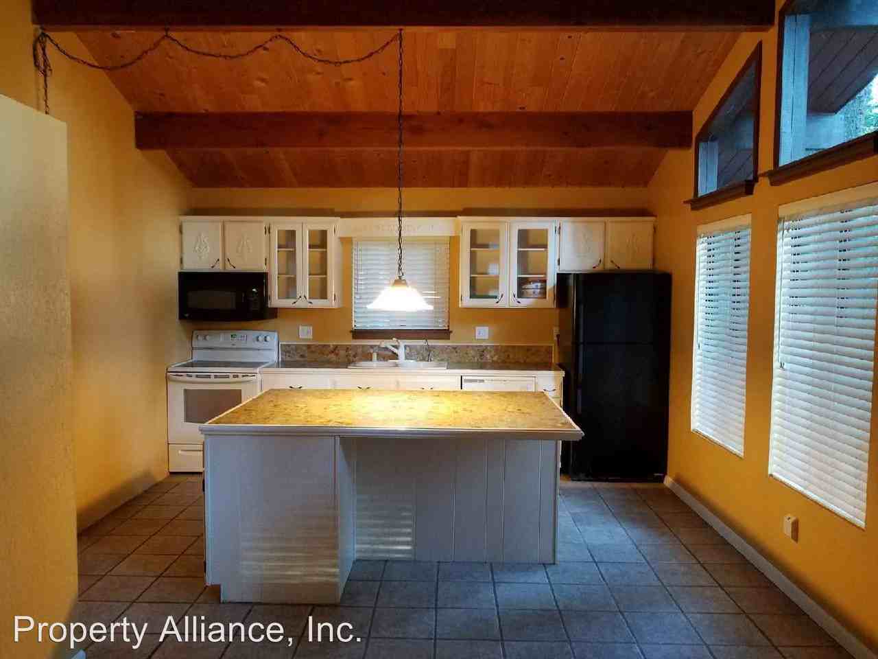 3572 Gold Ridge Trail - Photo 3 of 11