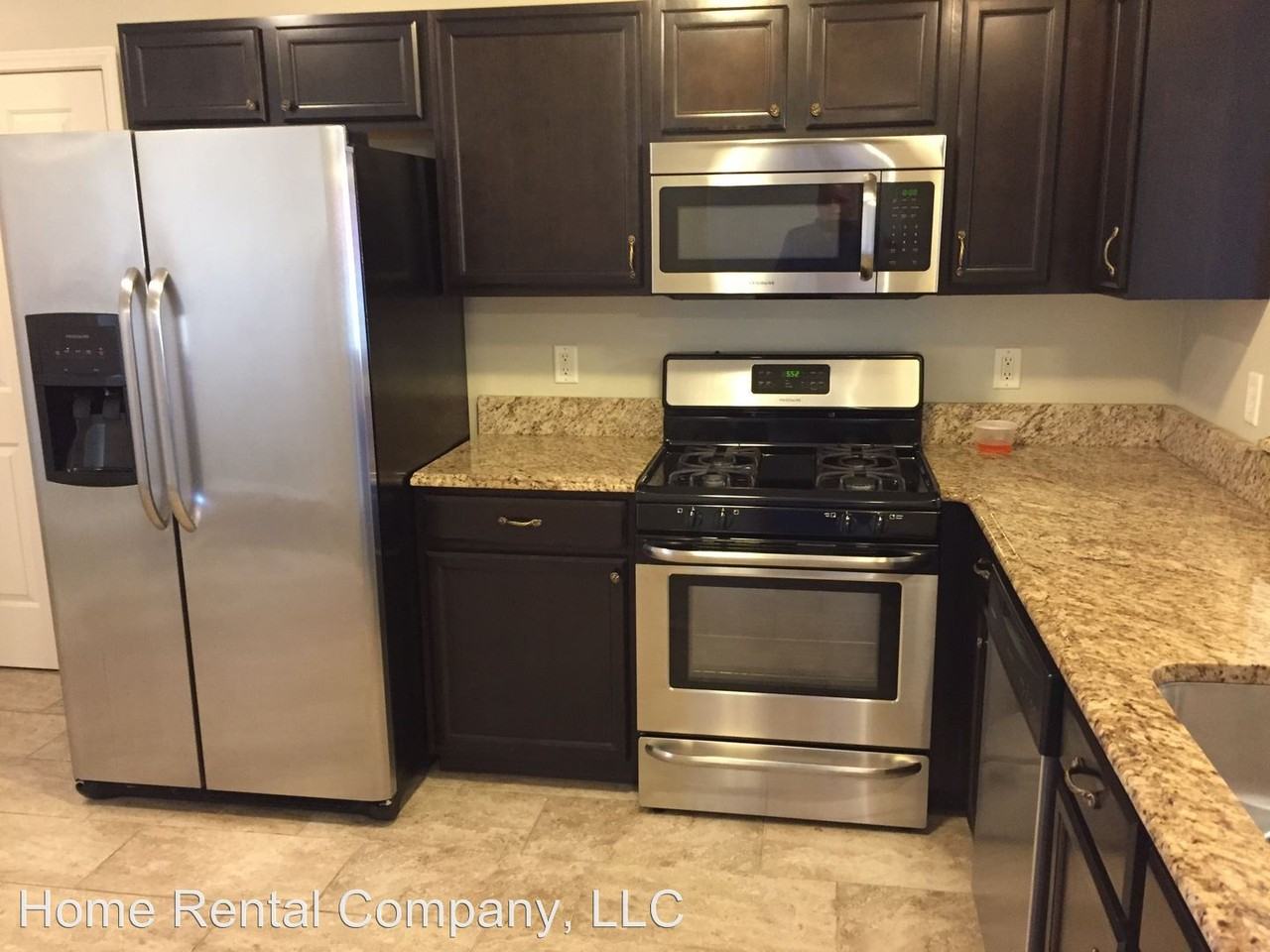 5414 Rivertown Cir SW - Photo 3 of 15