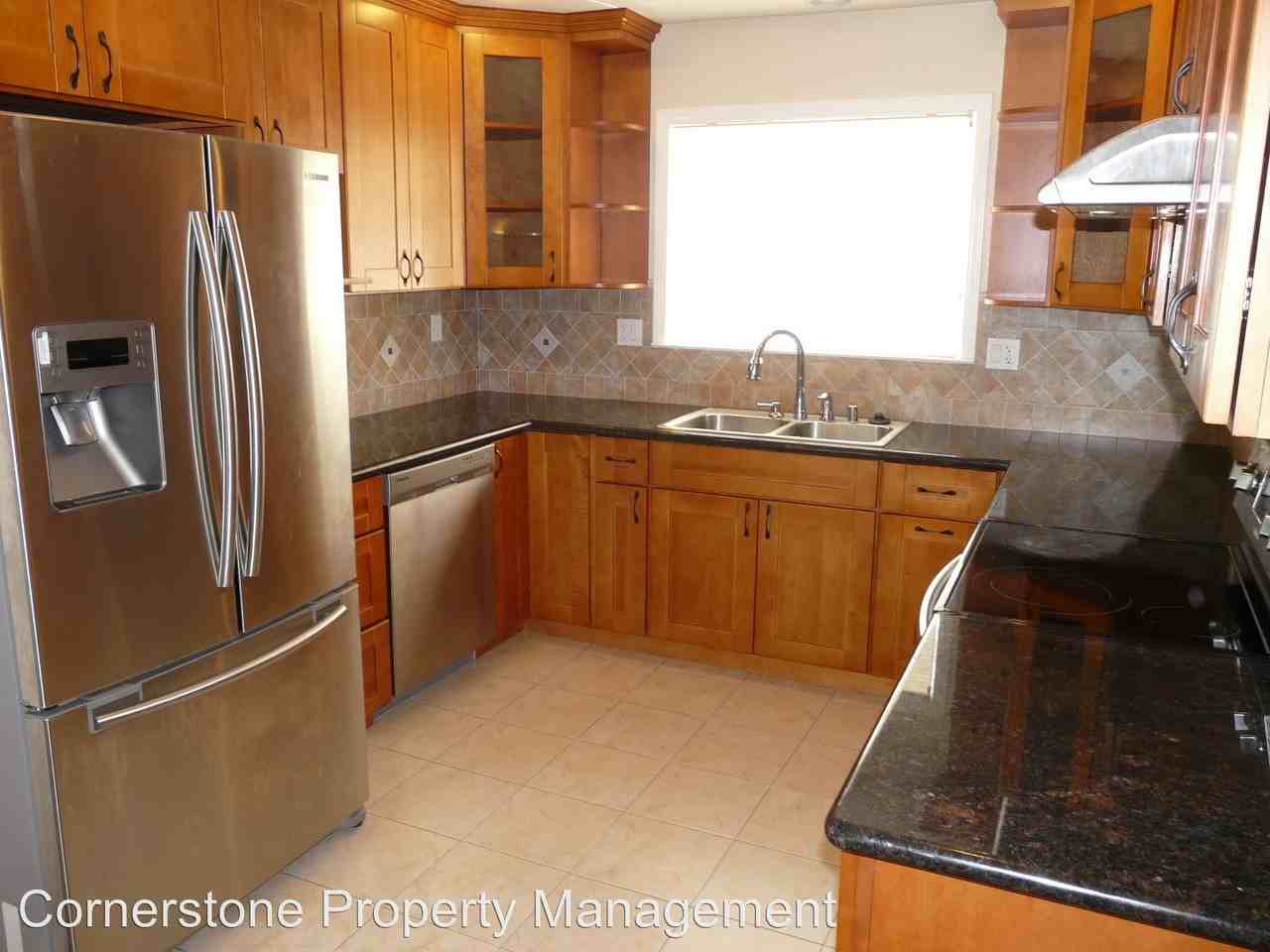 2150 Lakewood Dr - Photo 2 of 12