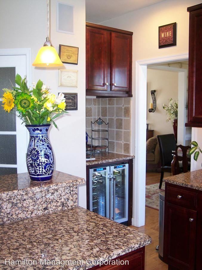 110 Cypress Point - Photo 3 of 10