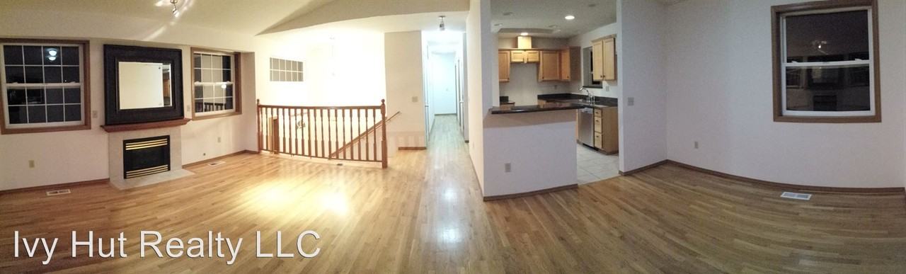 9444 49th Ave S - Photo 2 of 28