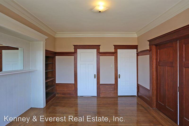1151 Hyde St - Photo 3 of 13