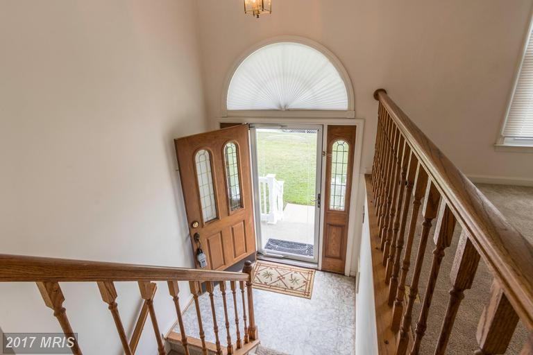 7745 Meadow Rd - Photo 3 of 30
