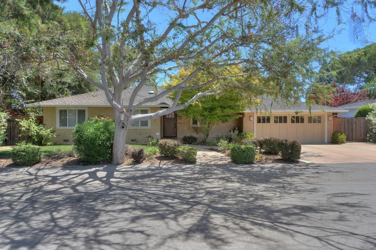 505 Casita Way - Photo 3 of 25