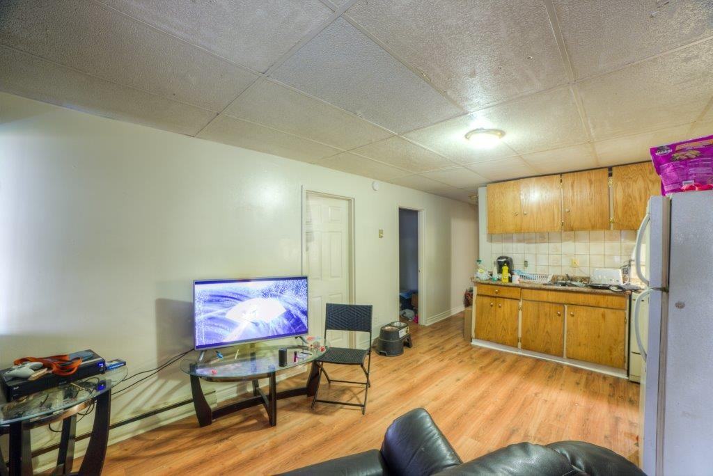 158 River Road East 305, Wasaga Beach, ON L9Z 1X9 1 Bedroom