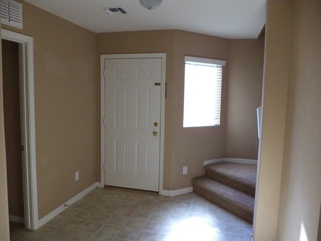 42788 W Estrada St - Photo 2 of 12