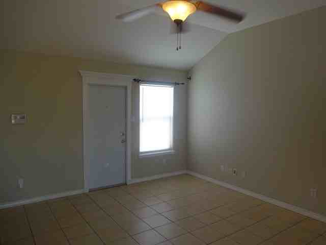 7021 San Benito Dr - Photo 2 of 12