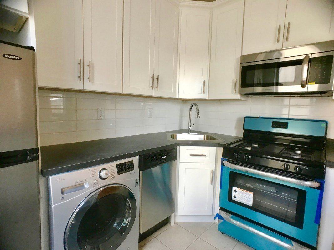 7th Ave & W 144th St #23A