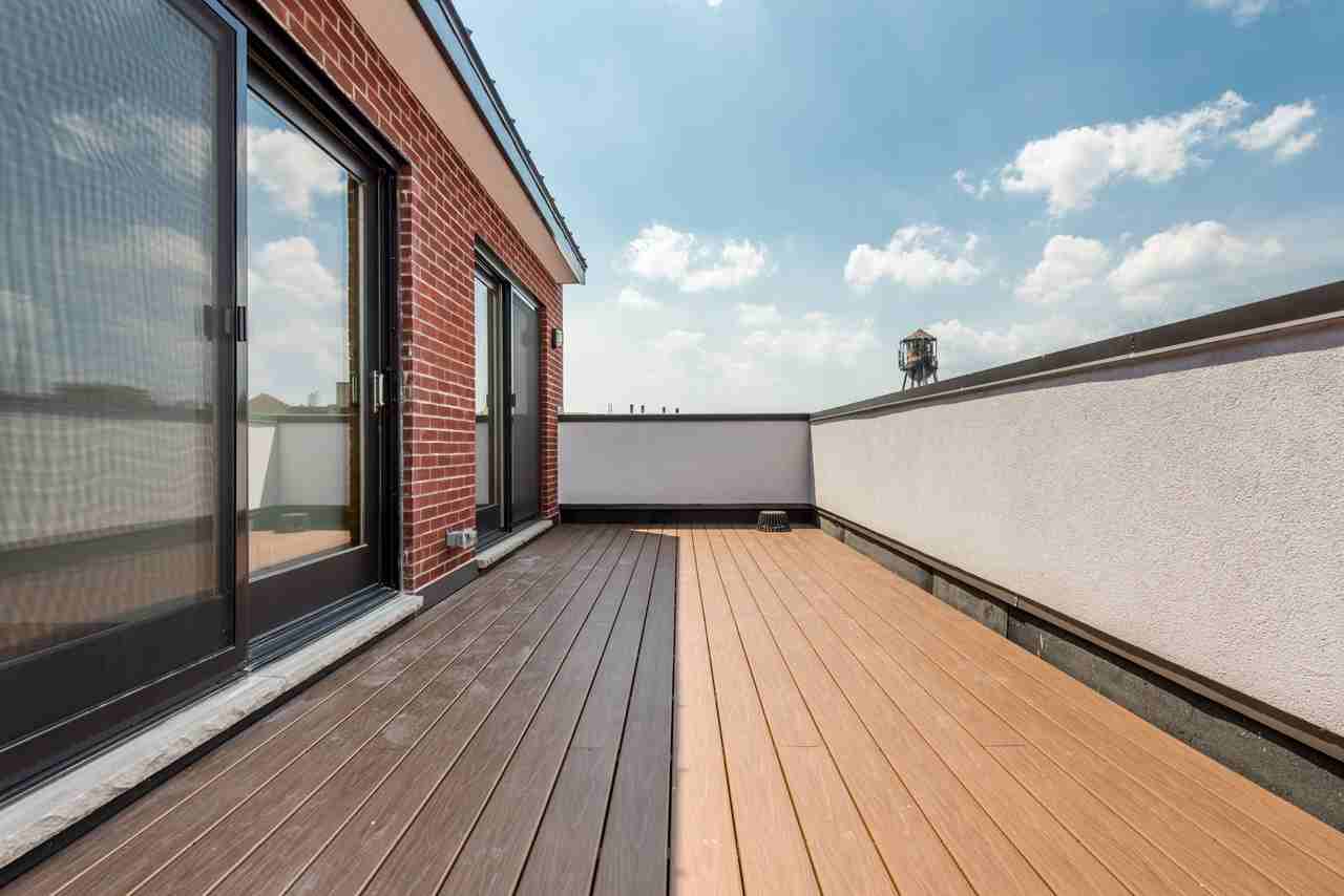 94 Greenpoint Avenue #11RU