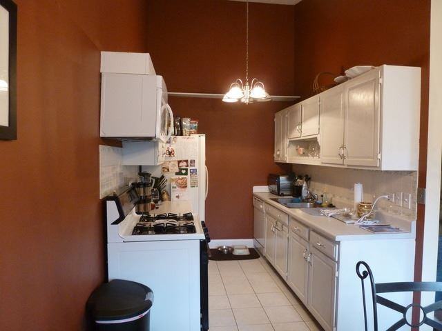 29W376 Thornwood Ln - Photo 3 of 13