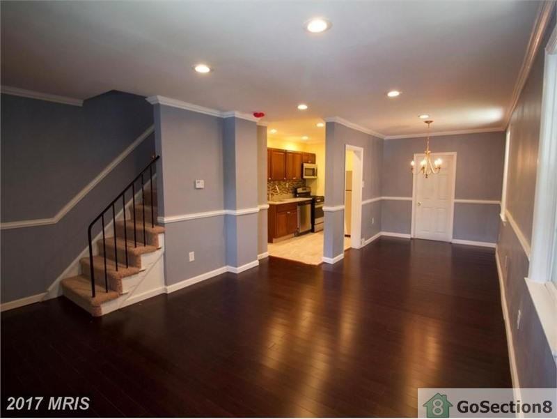 4719 Midwood Ave - Photo 2 of 26