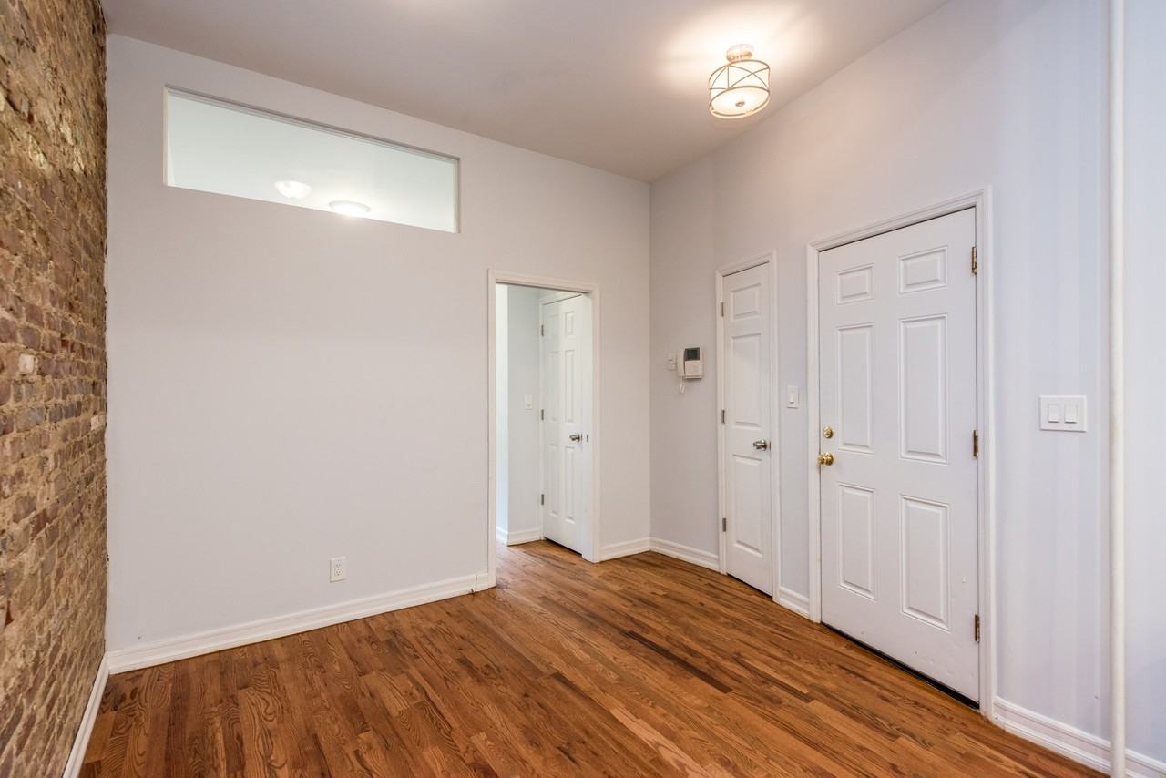 1727 Himrod Street #16QM