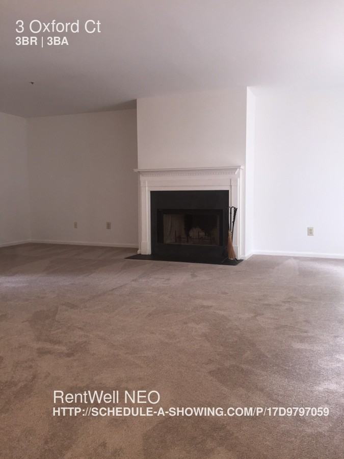 3 Oxford Ct - Photo 3 of 19