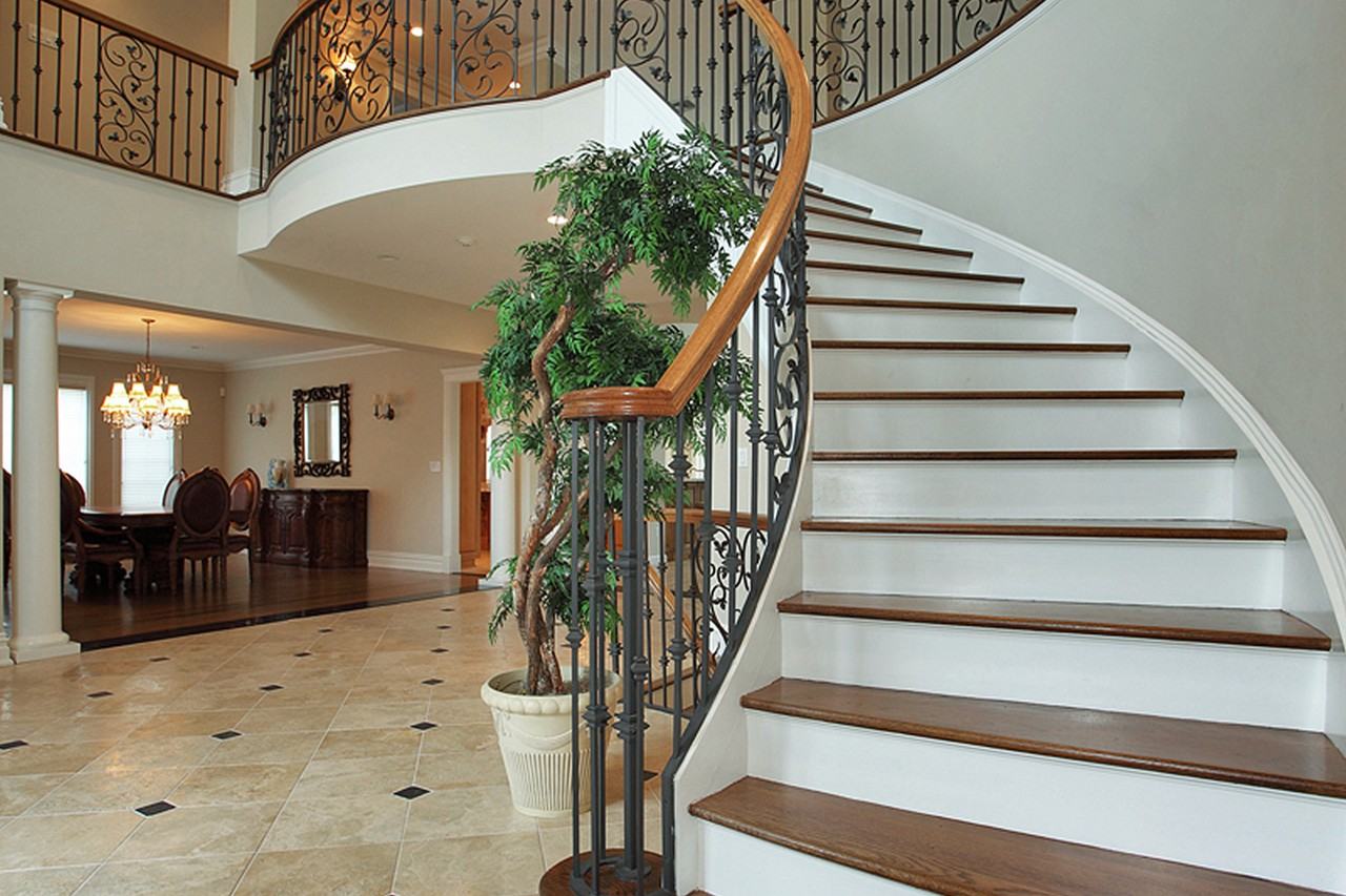 8 Willow Dr - Photo 2 of 17