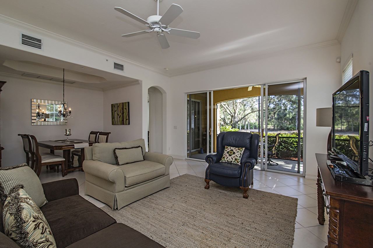 2630 Bolero Dr #101 - Photo 2 of 8