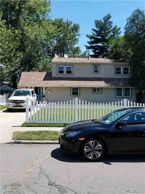 27 W Cabot Ln - Photo 2 of 9