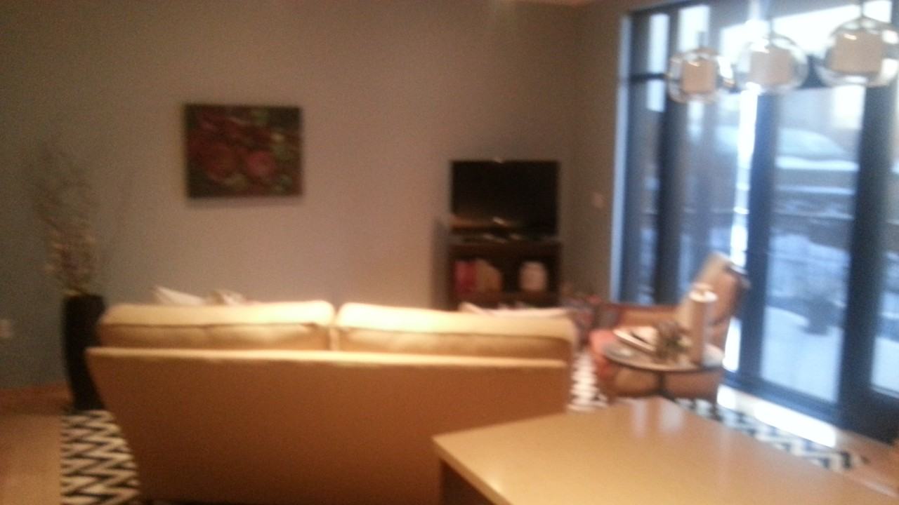 3105 W Lake St - Photo 2 of 11