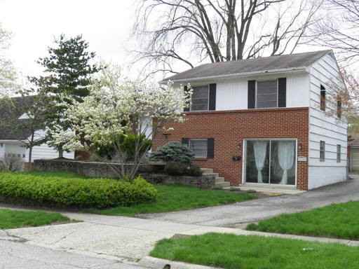 1047 Afton Rd - Photo 3 of 41