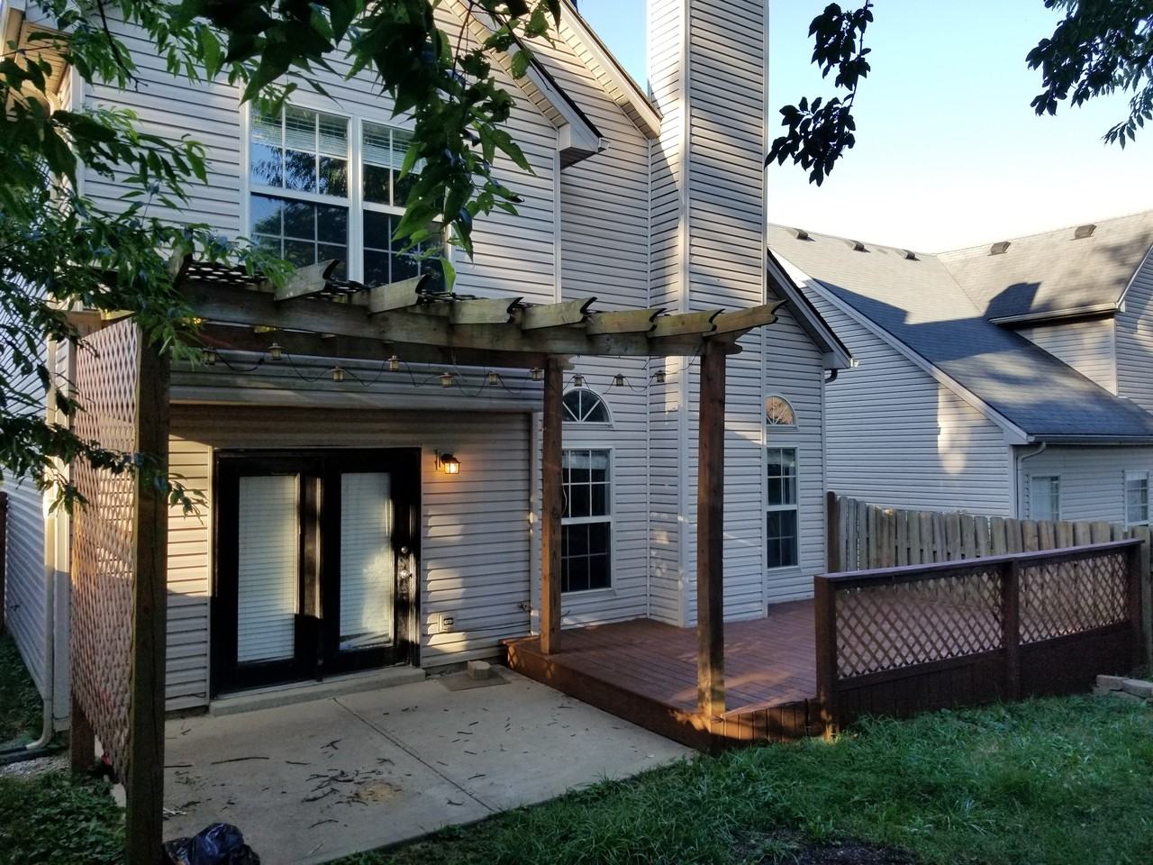 195 Prescott Ln - Photo 2 of 3