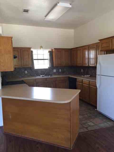 216 Danzig Dr - Photo 3 of 10