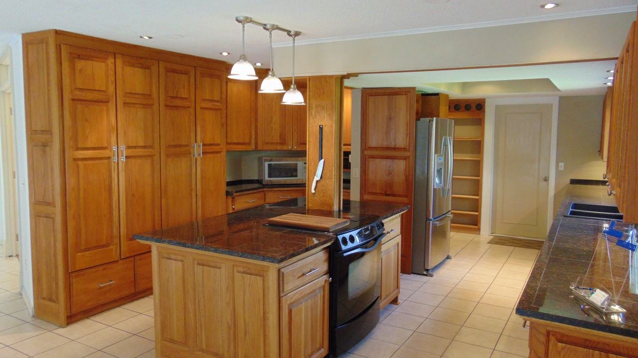 35 Pebble Beach Dr - Photo 2 of 28