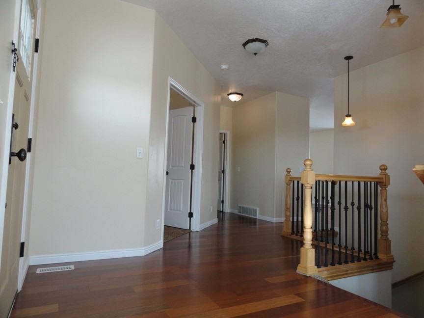 590 N 200 E - Photo 2 of 30