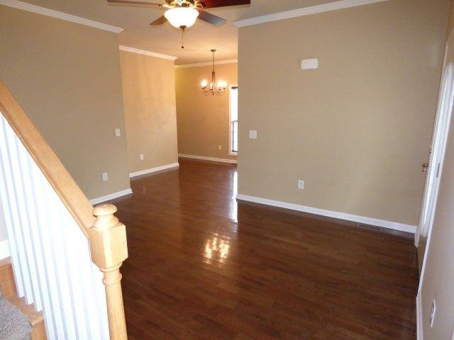 100 St Charles Pl - Photo 3 of 19