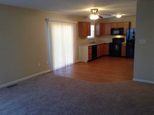 700 Thornton Dr - Photo 2 of 7