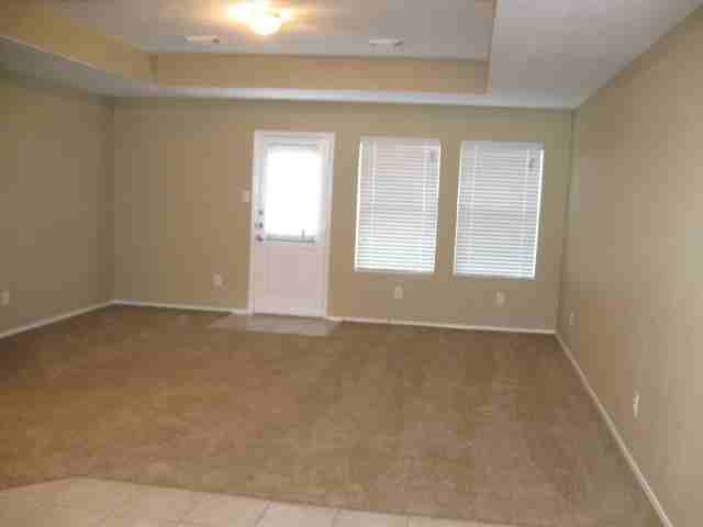 7815 Chervil Ln - Photo 2 of 10