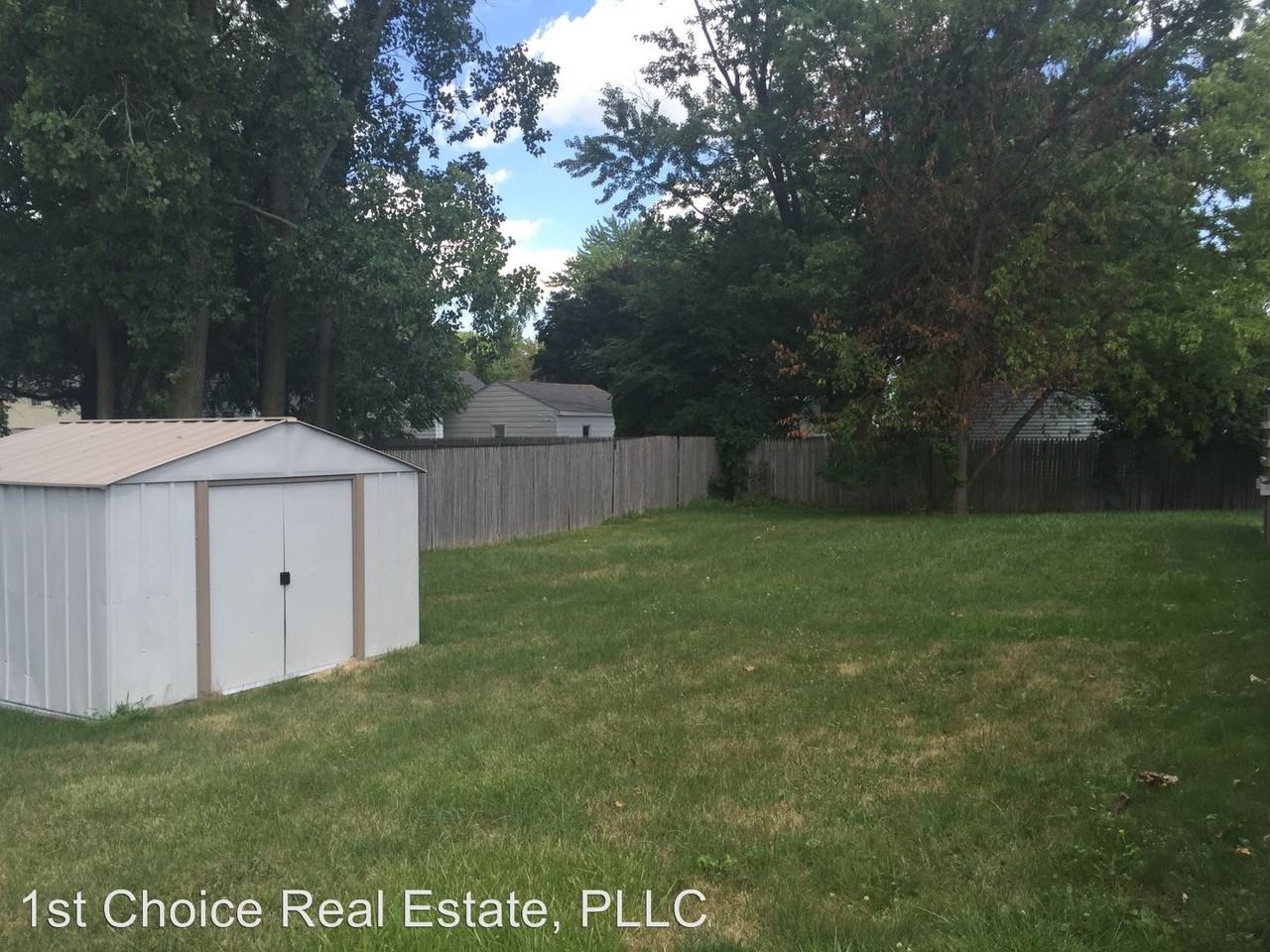 4466 E Willoughby Rd - Photo 3 of 17