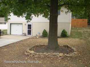 3509 NE Parvin Rd - Photo 2 of 16