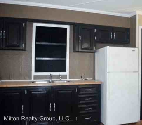 5784 Stewart Rd - Photo 3 of 7