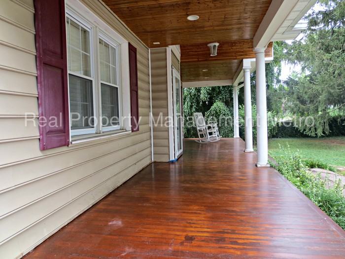 6346 Barnett Ave - Photo 3 of 16
