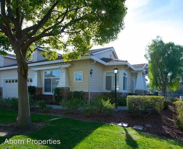 2091 Mataro Way - Photo 2 of 22