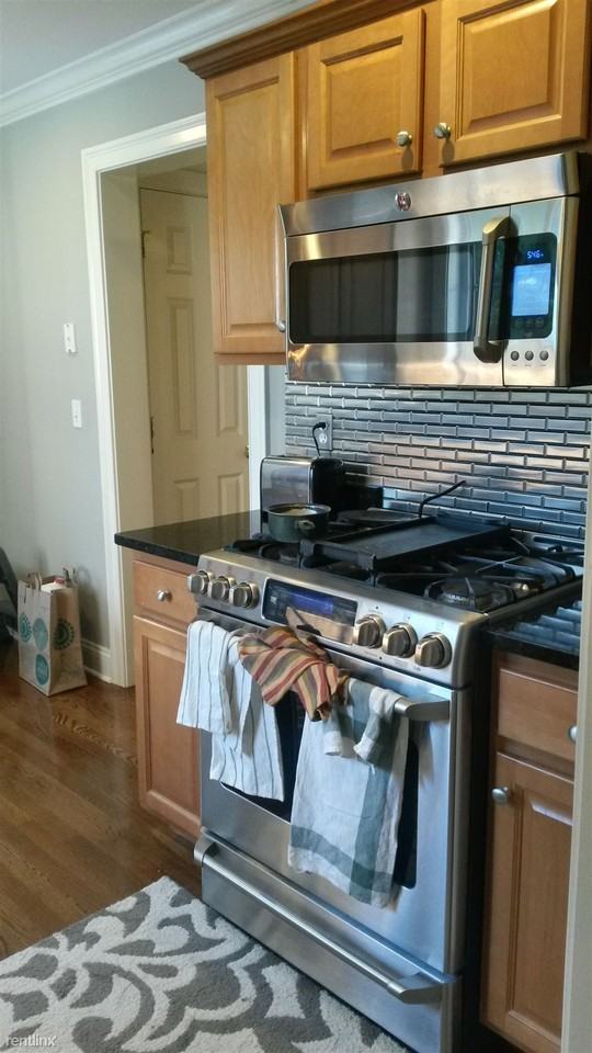 Summer St. - Townhouse - Photo 3 of 16